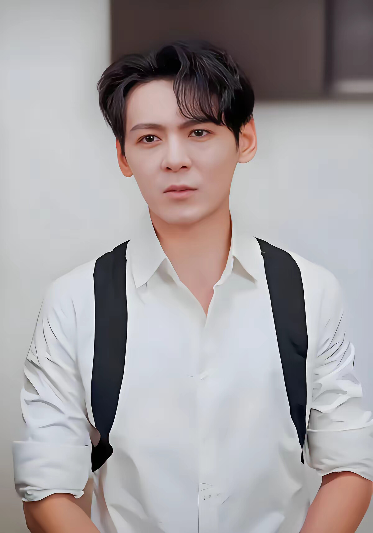 《别墅通两界摆摊的我赚了亿点点》剧照