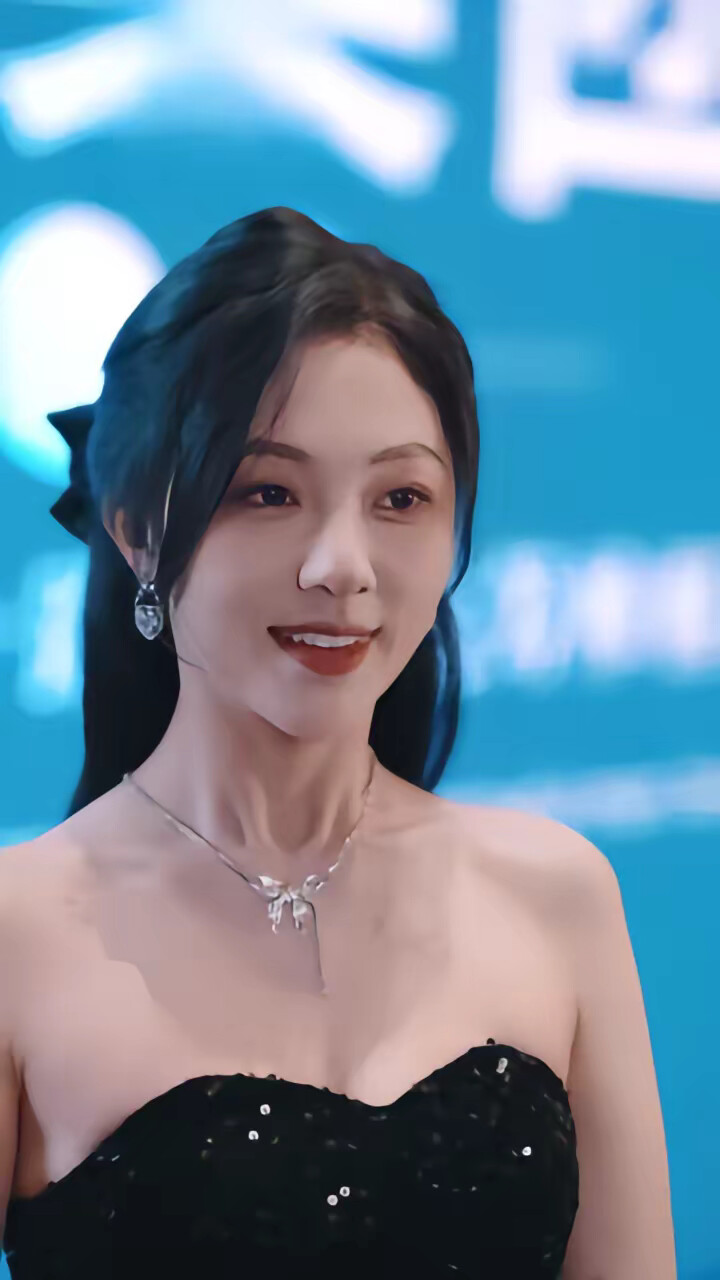 《闪婚后豪门老公马甲藏不住2》剧照