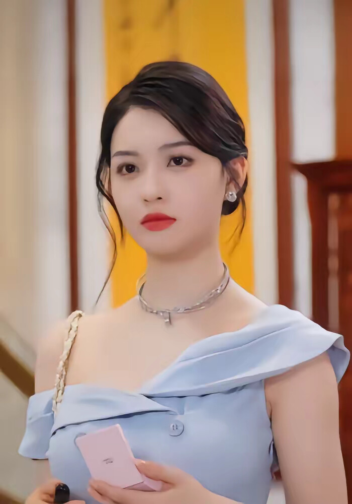 《租房遇甜妹，我追你笑什么》剧照