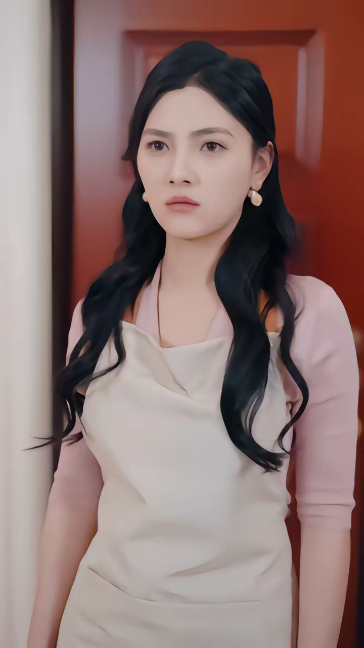 《婚礼当天改降彩礼》剧照