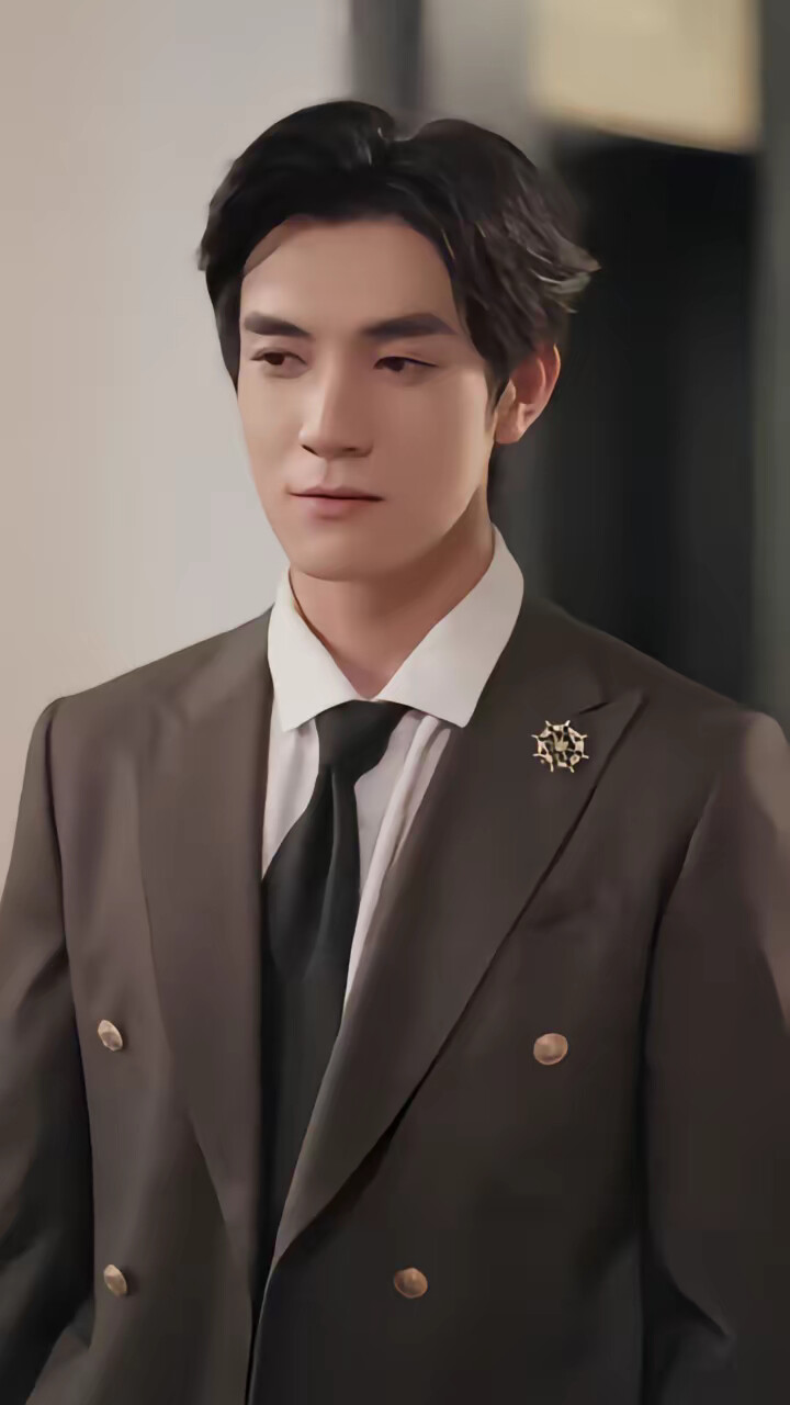 《我抛弃赘婿后,傅爷他发疯了》剧照