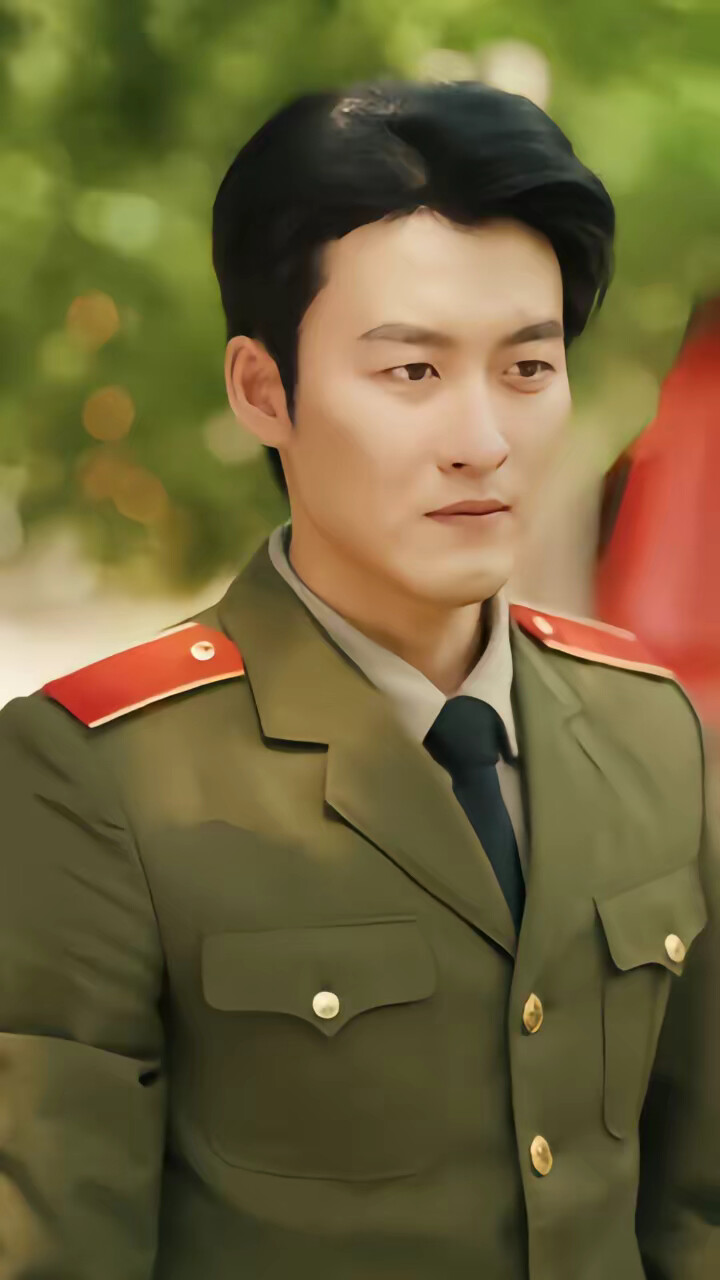 《八零萌娃带飞,亲爹追妻超上头》剧照