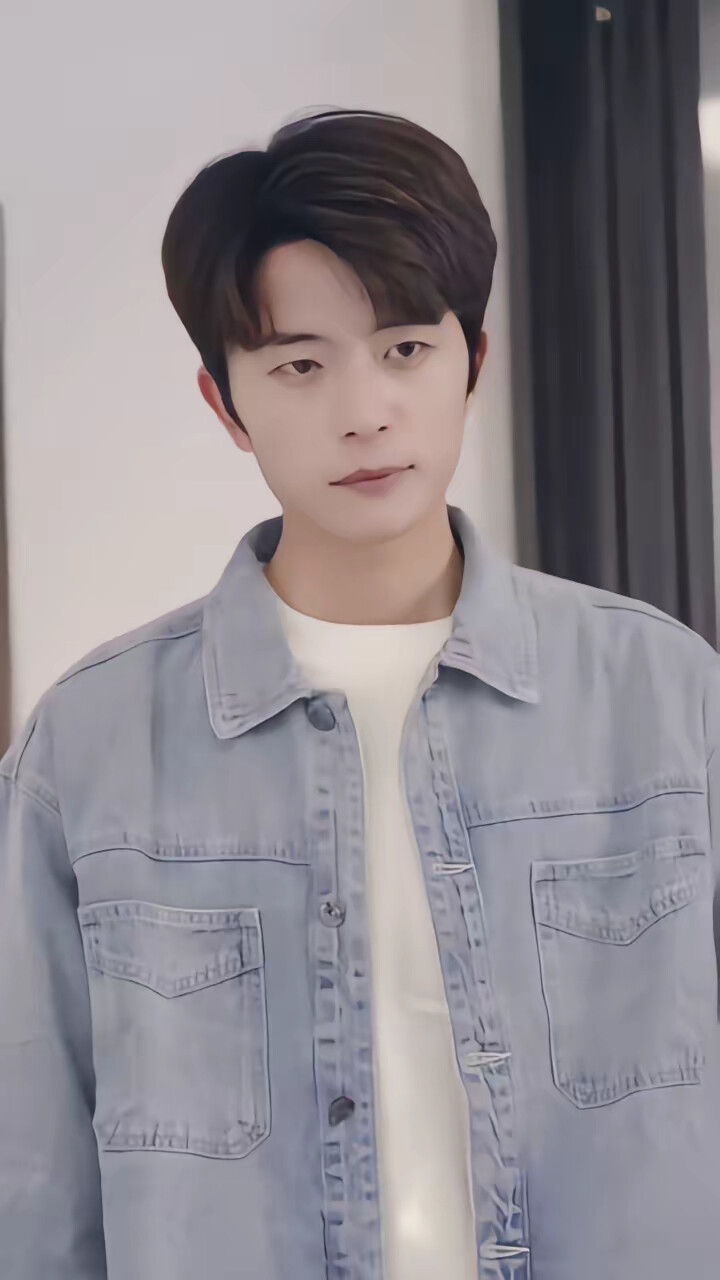 《乘龙之云中神医》剧照