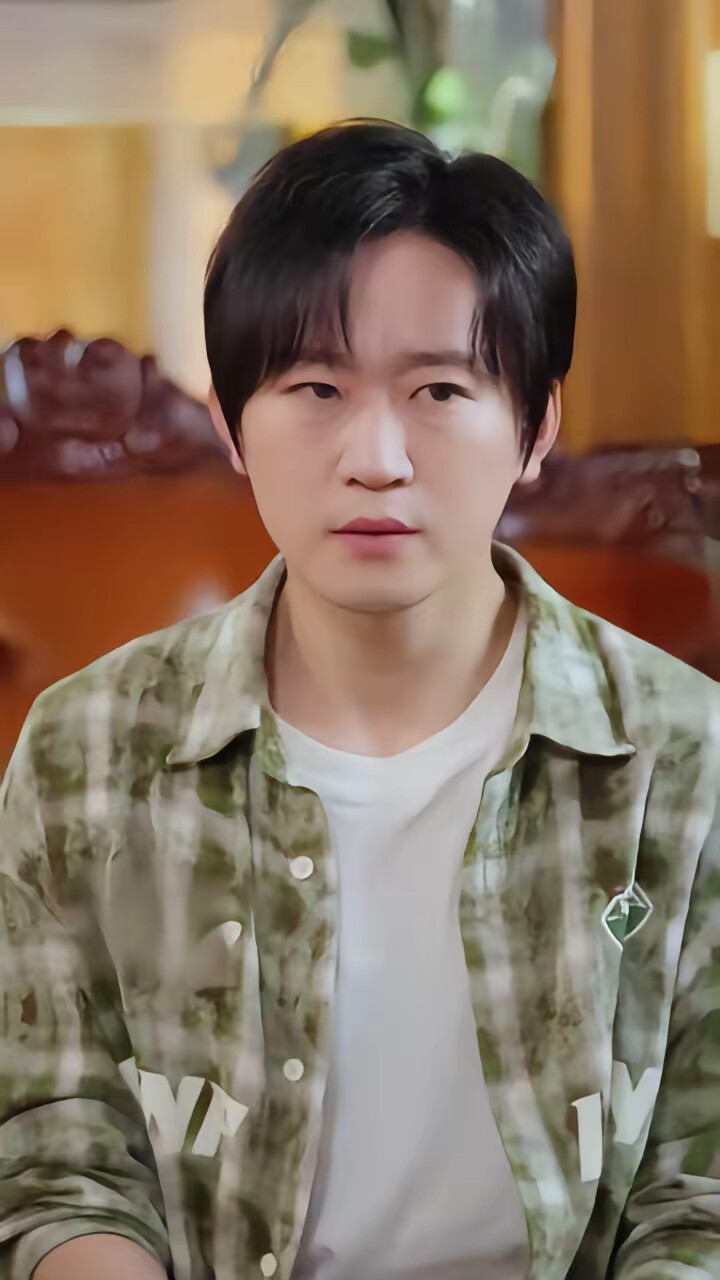 《发明新药要靠我,听懂掌声》剧照