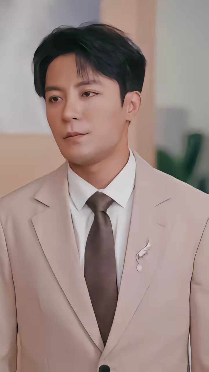 《我被开除后，未婚妻追悔莫及》剧照