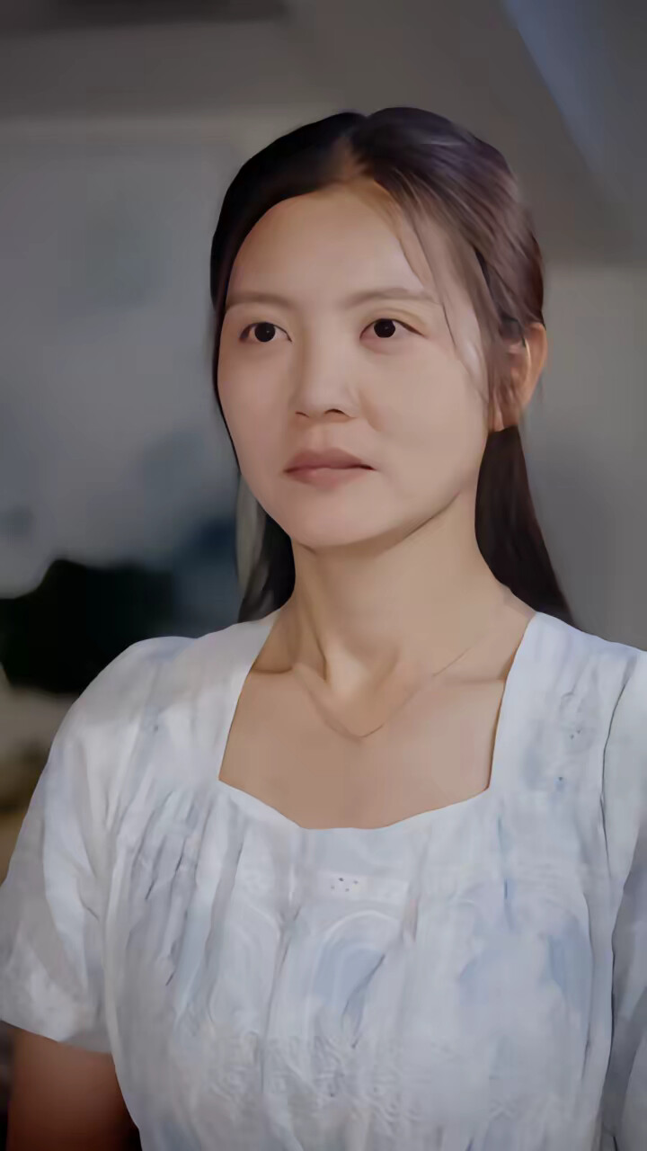 《八岁清北卖鹅腿,校长叫我小孩哥》剧照