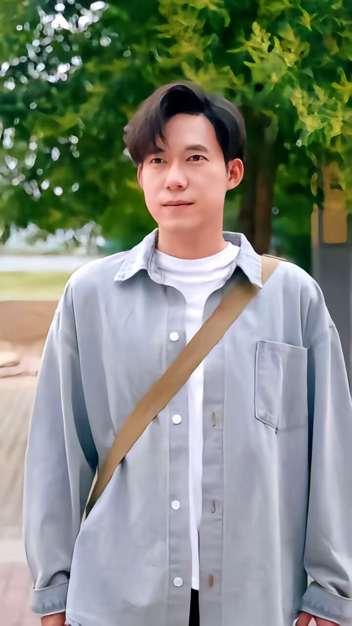 《重生后,我娶了好兄弟的白月光》剧照