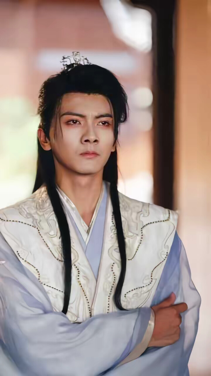 《开局迎娶女武皇：助她成帝》剧照