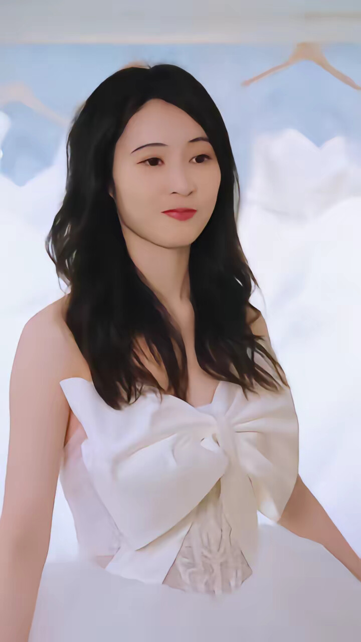《总裁的小娇妻藏不住啦!》剧照