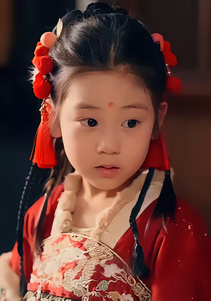 《压寨爹爹变王爷娘亲你别晕》剧照