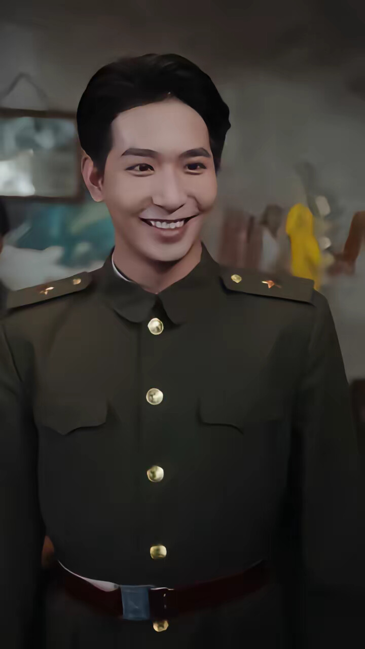 《开局退婚,空间小人不停搬搬搬》剧照