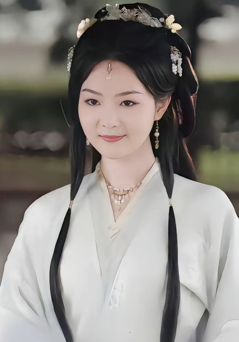 《万军跪迎：长公主回朝登基》剧照