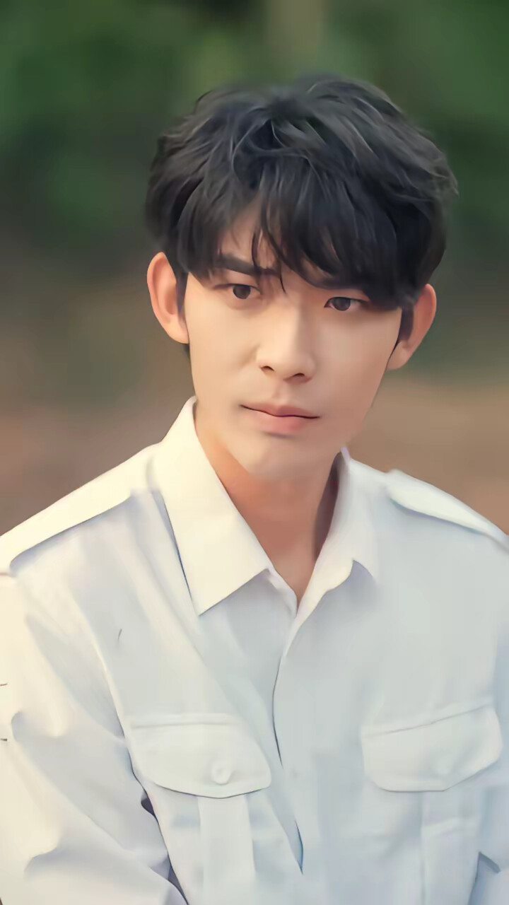 《穿书后我靠手镯攻略前任》剧照