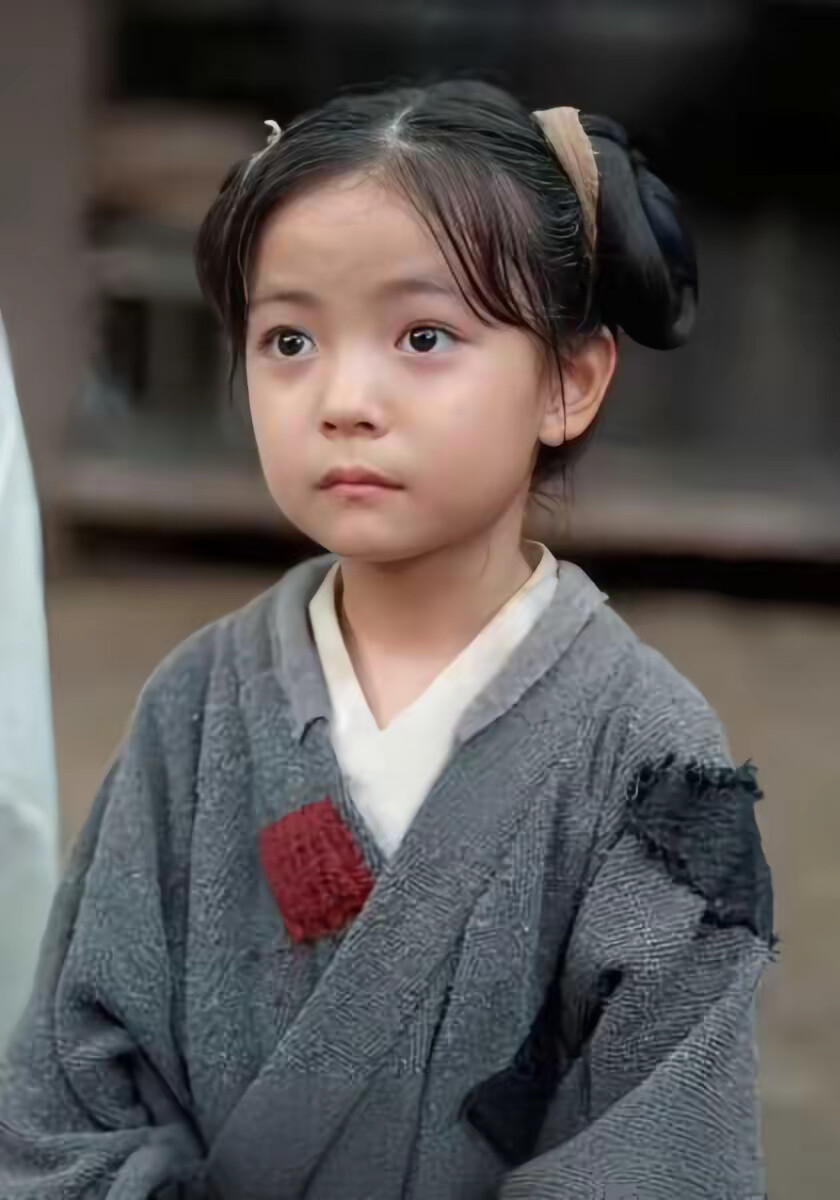 《灾荒年代,我靠系统养出两个状元郎》剧照