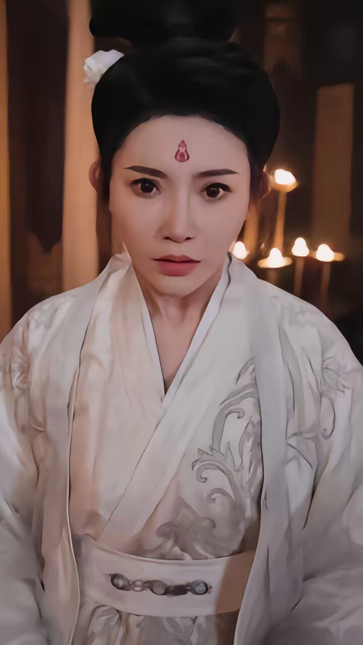 《回到古代当战皇之超级纳戒》剧照