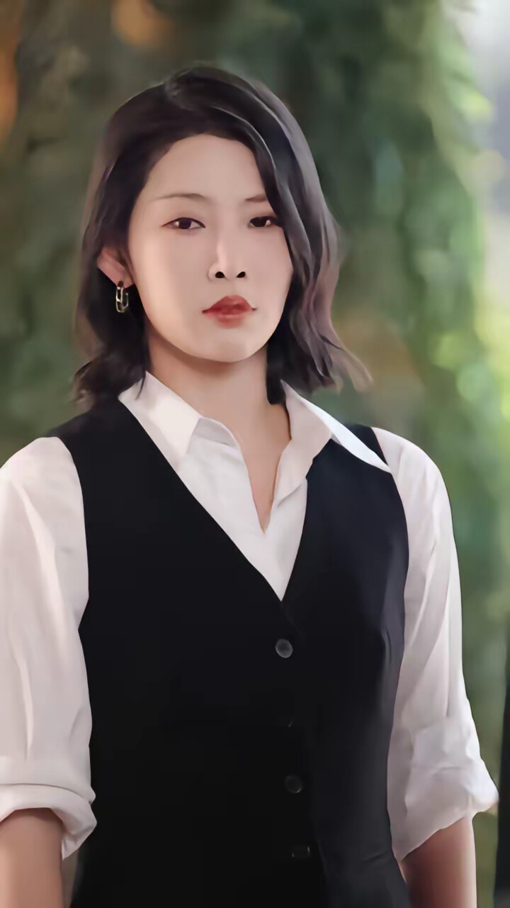 《炮灰女主,但满级通关》剧照