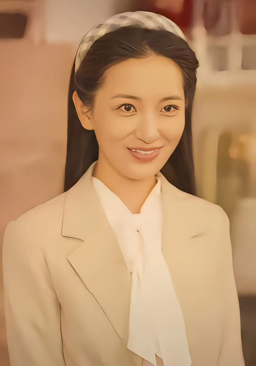 《猎豪重生80变万元户》剧照