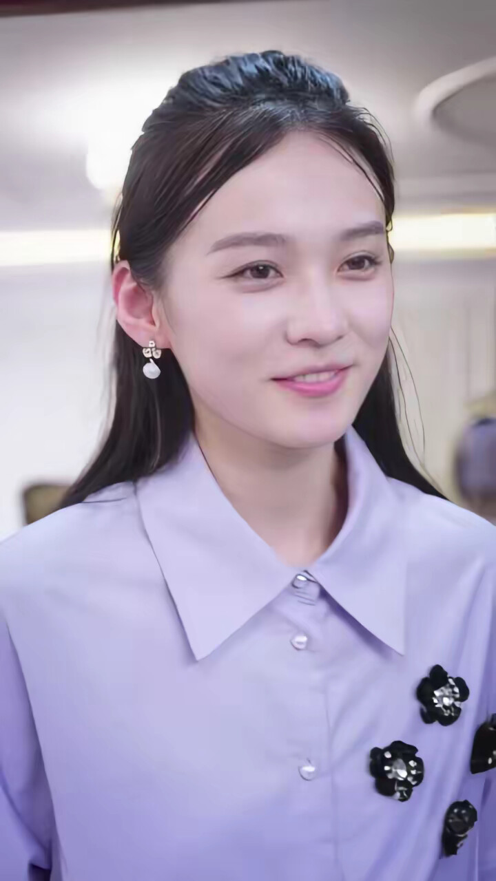 《寒舟吻过星辰》剧照