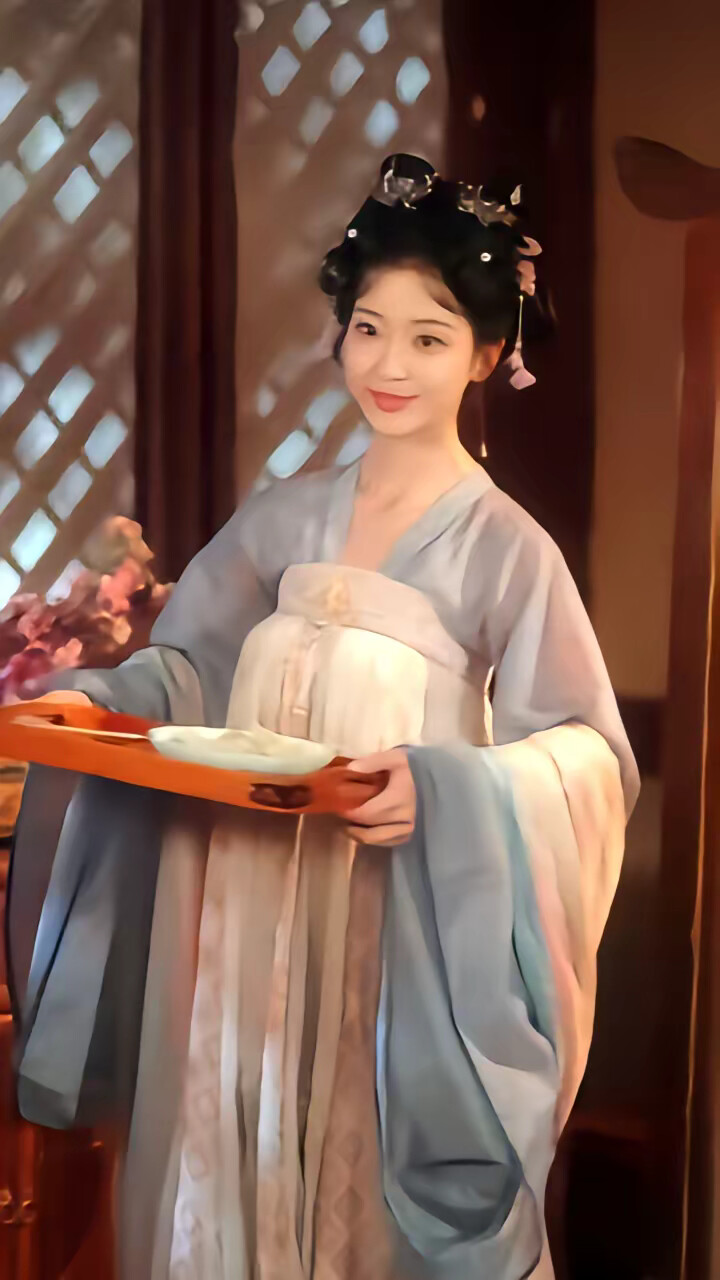 《皎月窈窈入绥怀》剧照