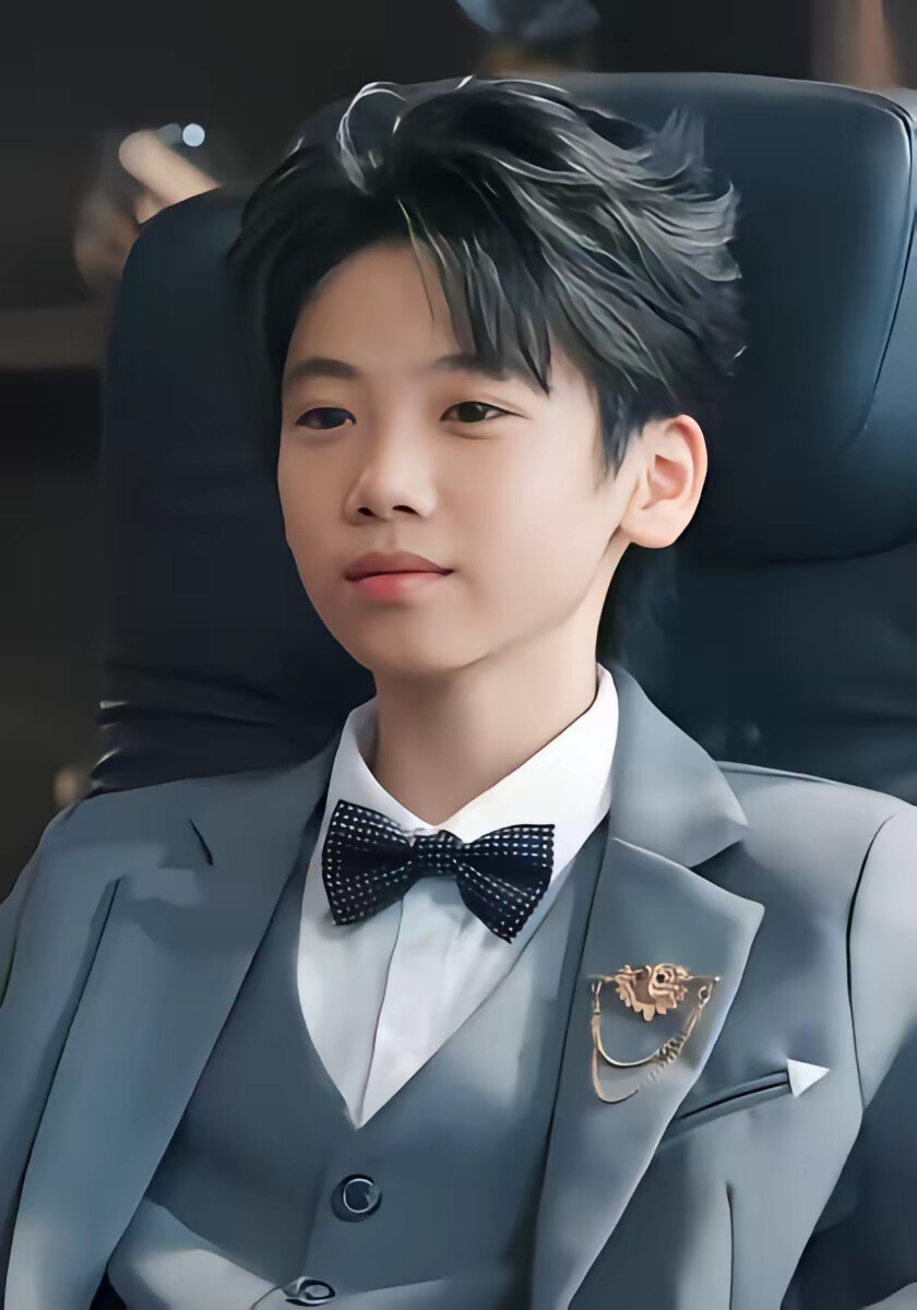 《父子变形记:老爸,你咋还留级了》剧照