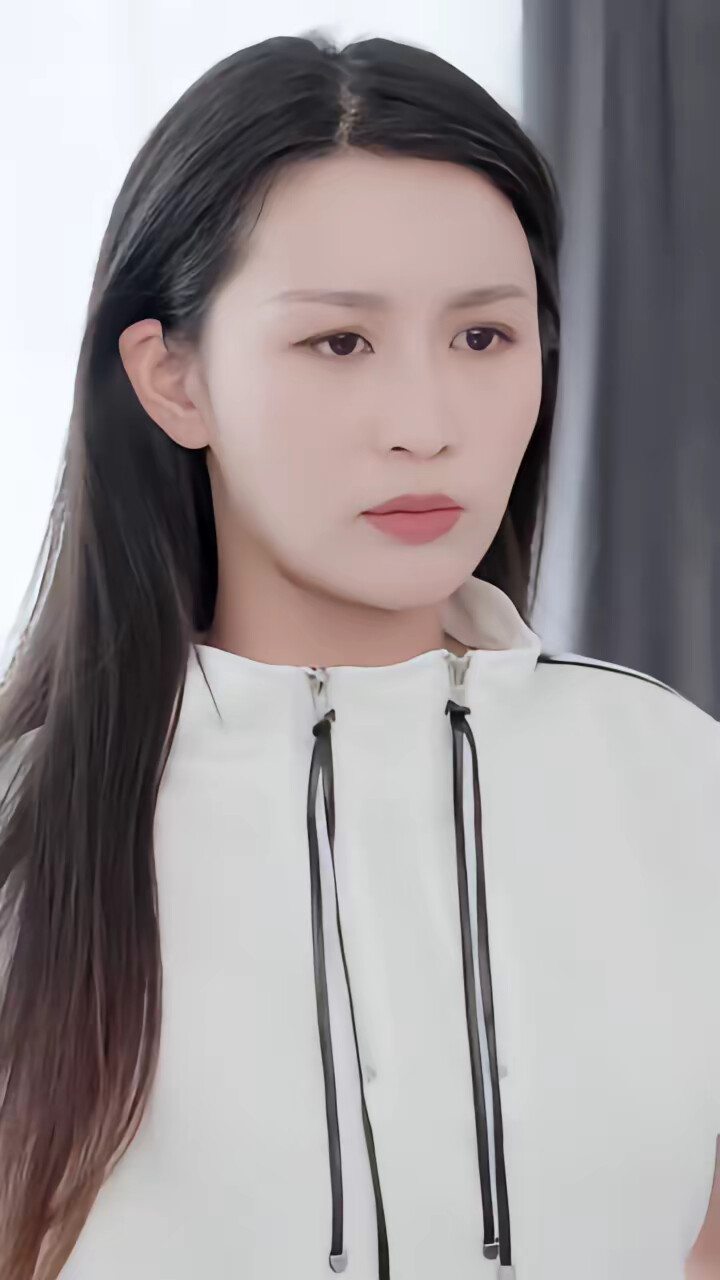 《和大佬互换身体后我怼翻全场》剧照