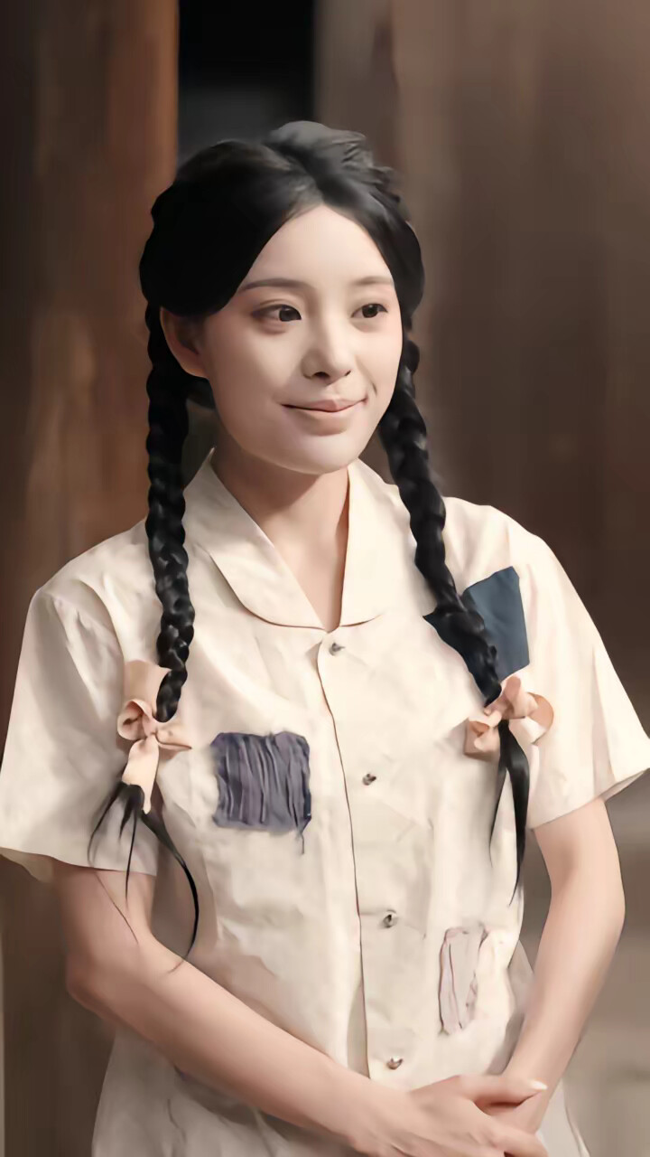 《饥荒年我带全家吃肉》剧照