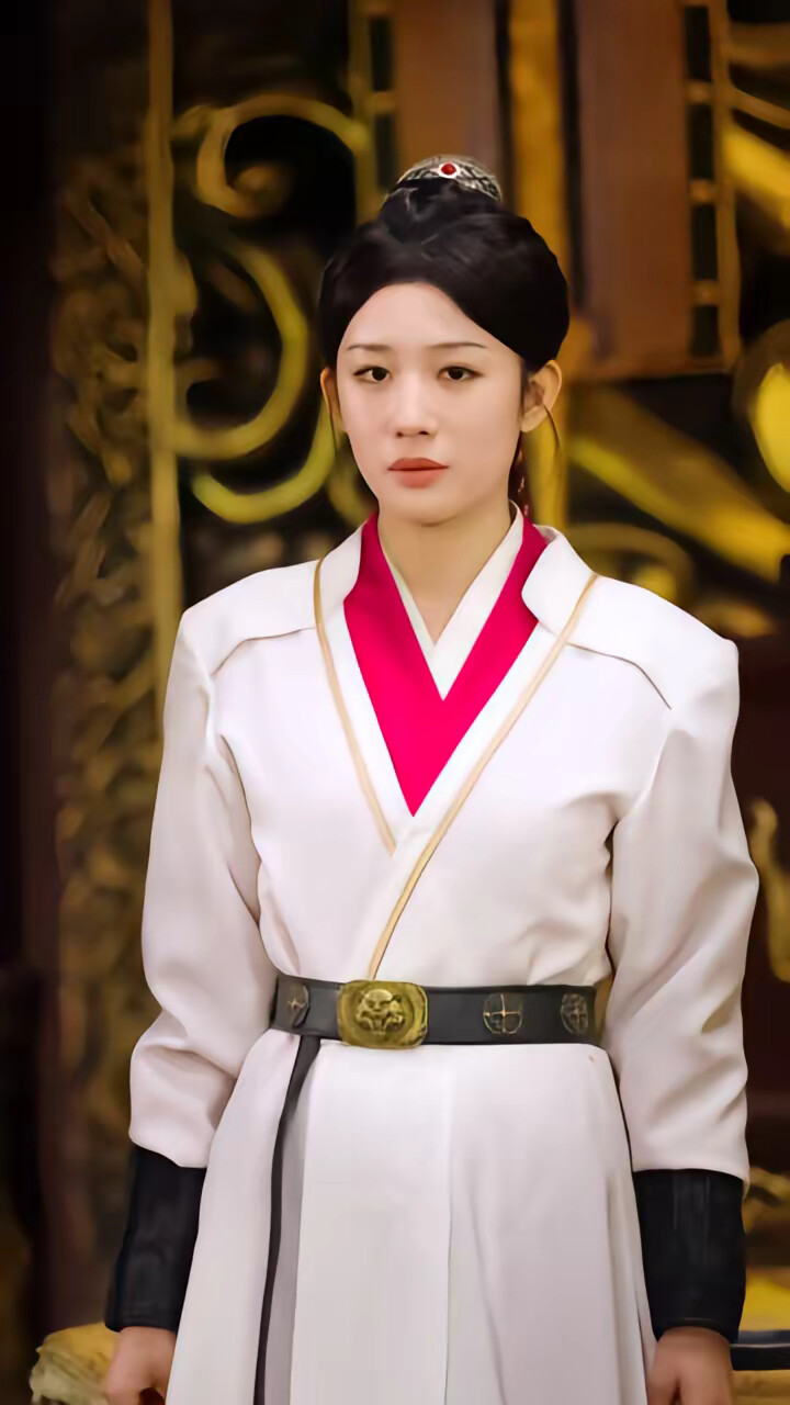 《我用一只破碗助暴君平乱》剧照