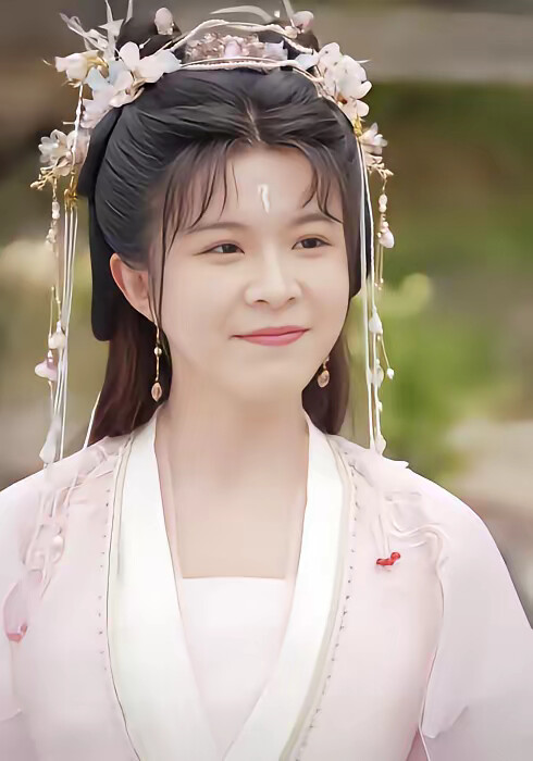 《天赋无敌的我,一心只想苟活》剧照