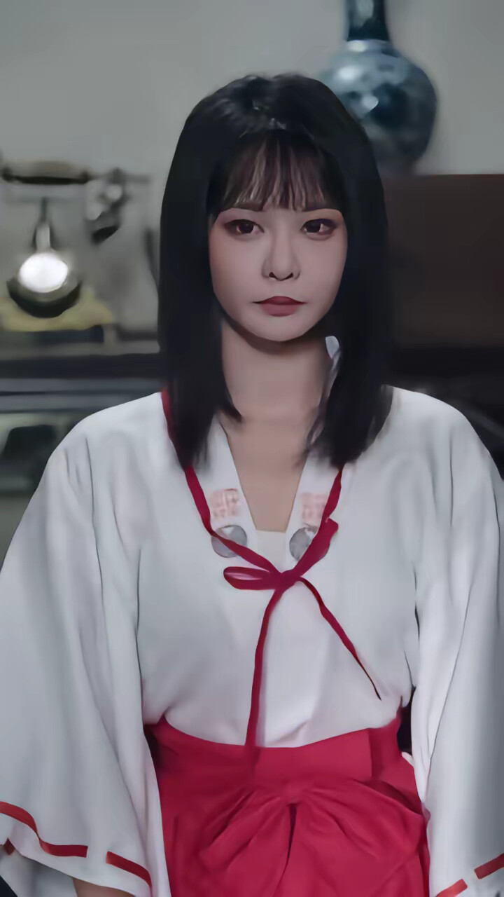 《我比奶奶大三岁》剧照