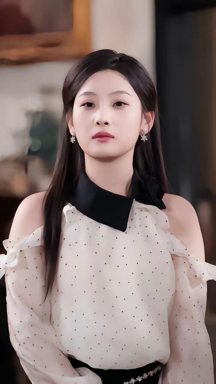 《闪婚夫人竟是帮派大小姐》剧照