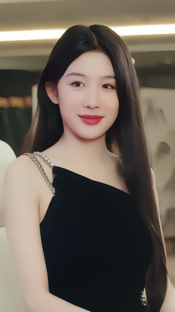 《若星辰皆指向你》剧照