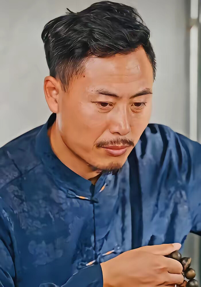 《寻宝奇缘,仓库的宝贝都装不下了》剧照