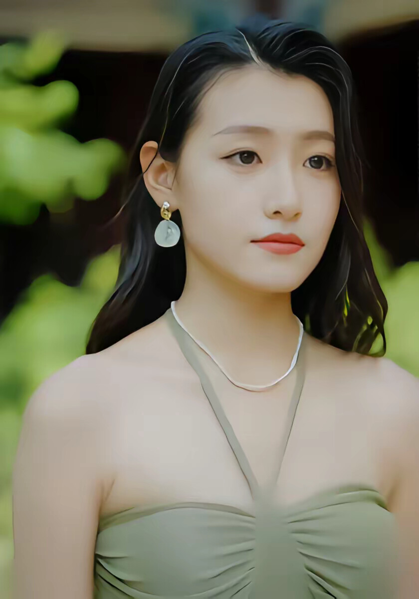 《灵泉空间,我救美女就变强》剧照