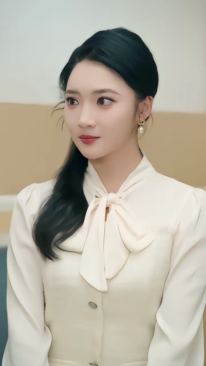 《不做替身后,和前任她姐结婚了》剧照