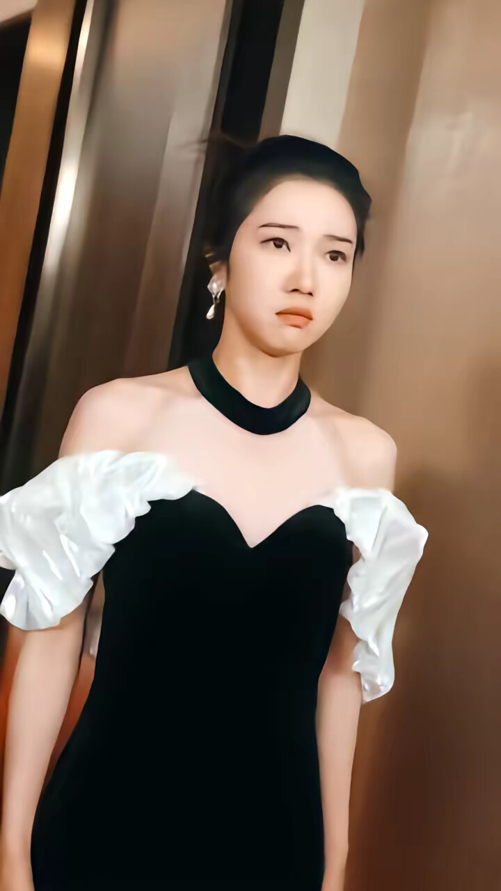《离婚当晚前妻脸被打肿了》剧照
