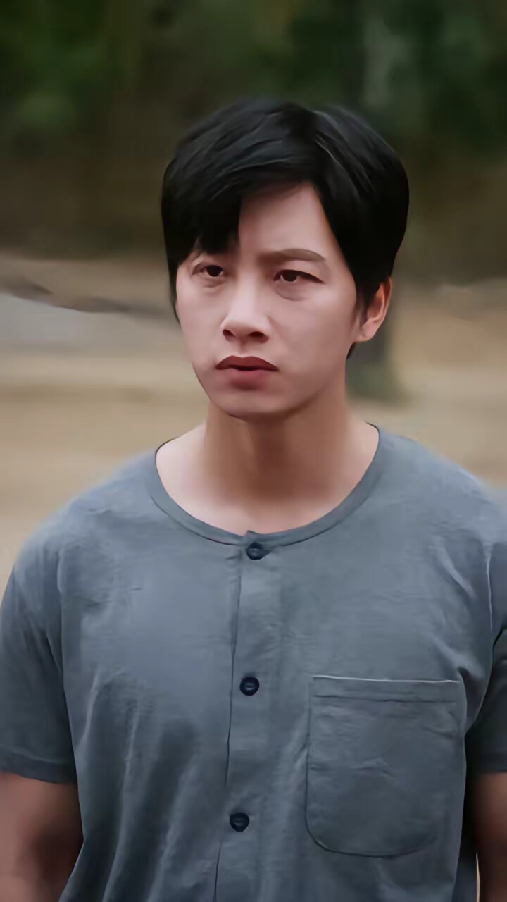 《年代1983:渔猎十万大山》剧照