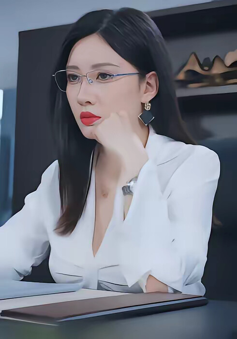 《获得系统后,五个姐姐团宠我》剧照