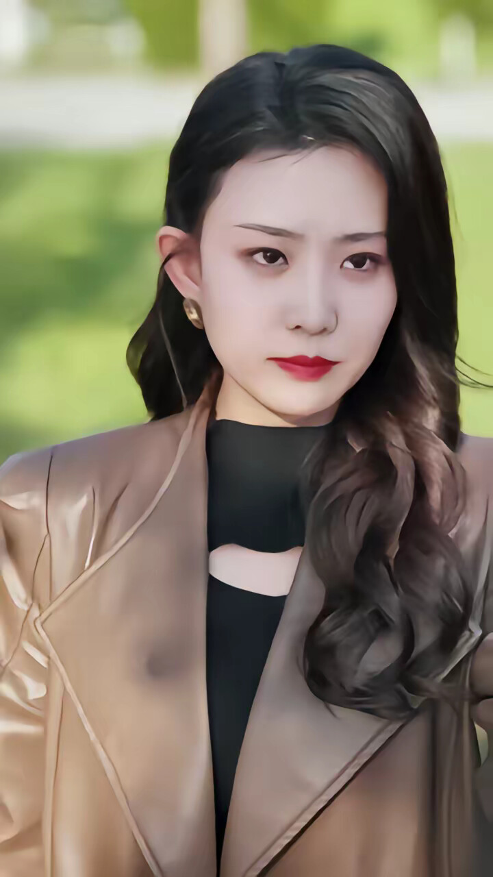 《帮老婆成首富,结果跟我说离婚》剧照