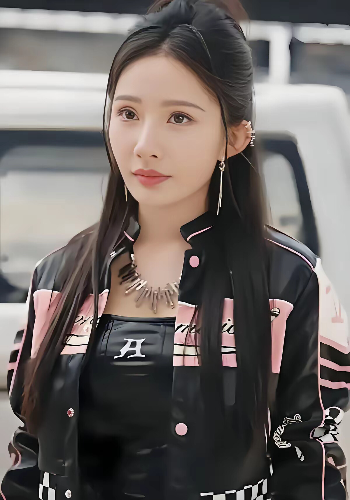 《我,跑出租多年强一点点怎么了》剧照