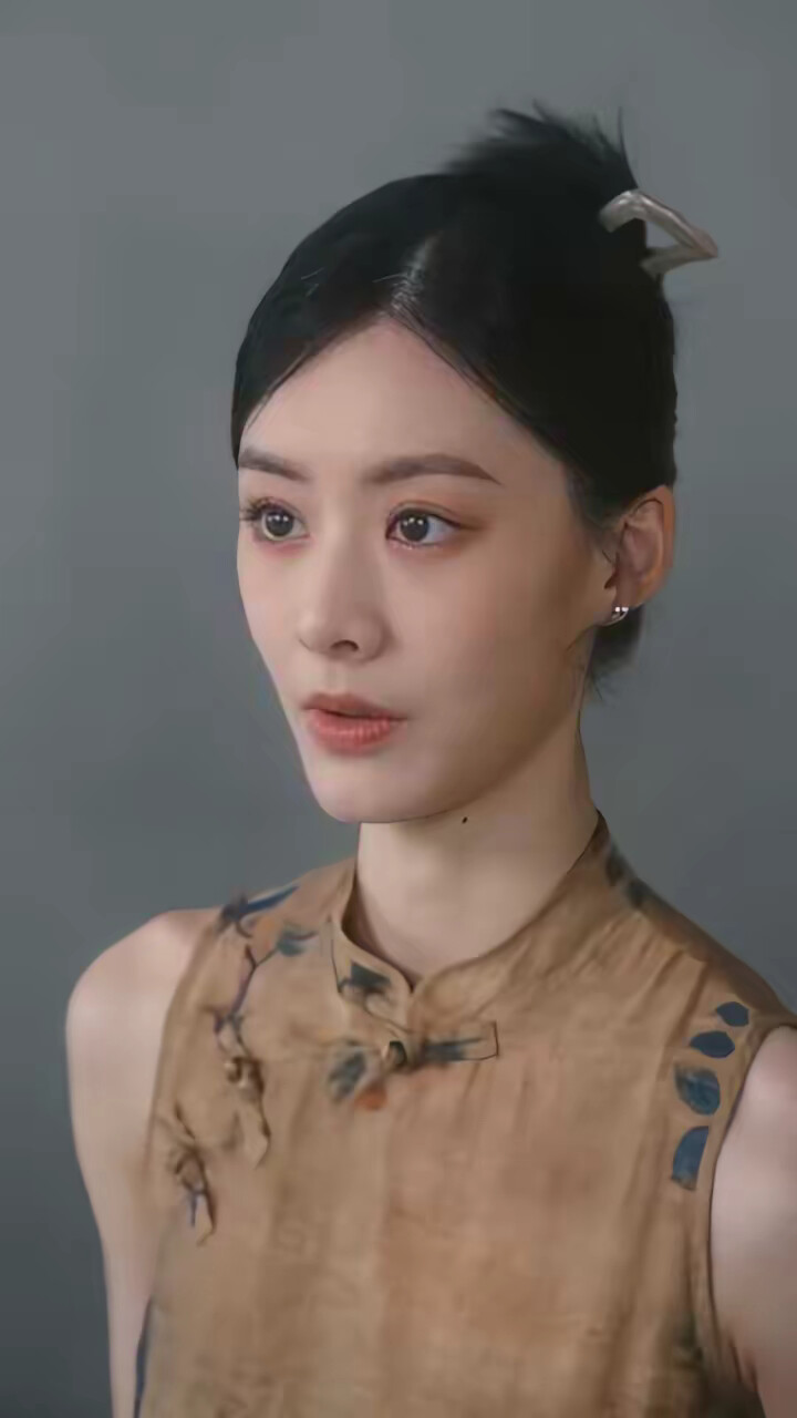 《声色犬马》剧照