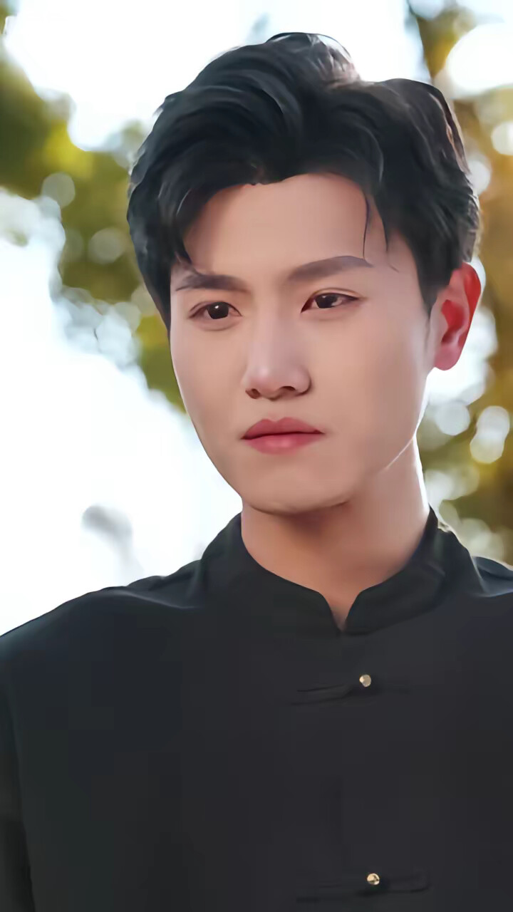 《帮老婆成首富,结果跟我说离婚》剧照