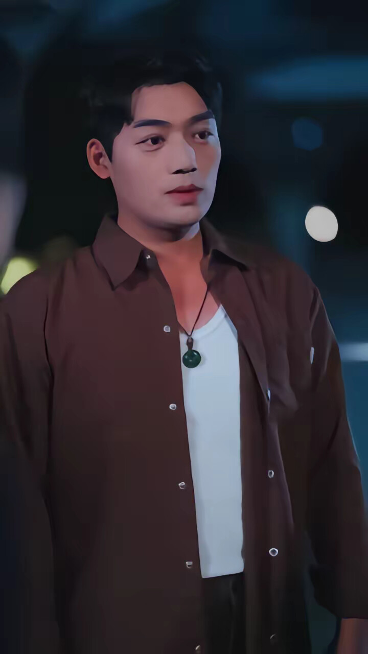 《山村藏龙:谁惹得起》剧照