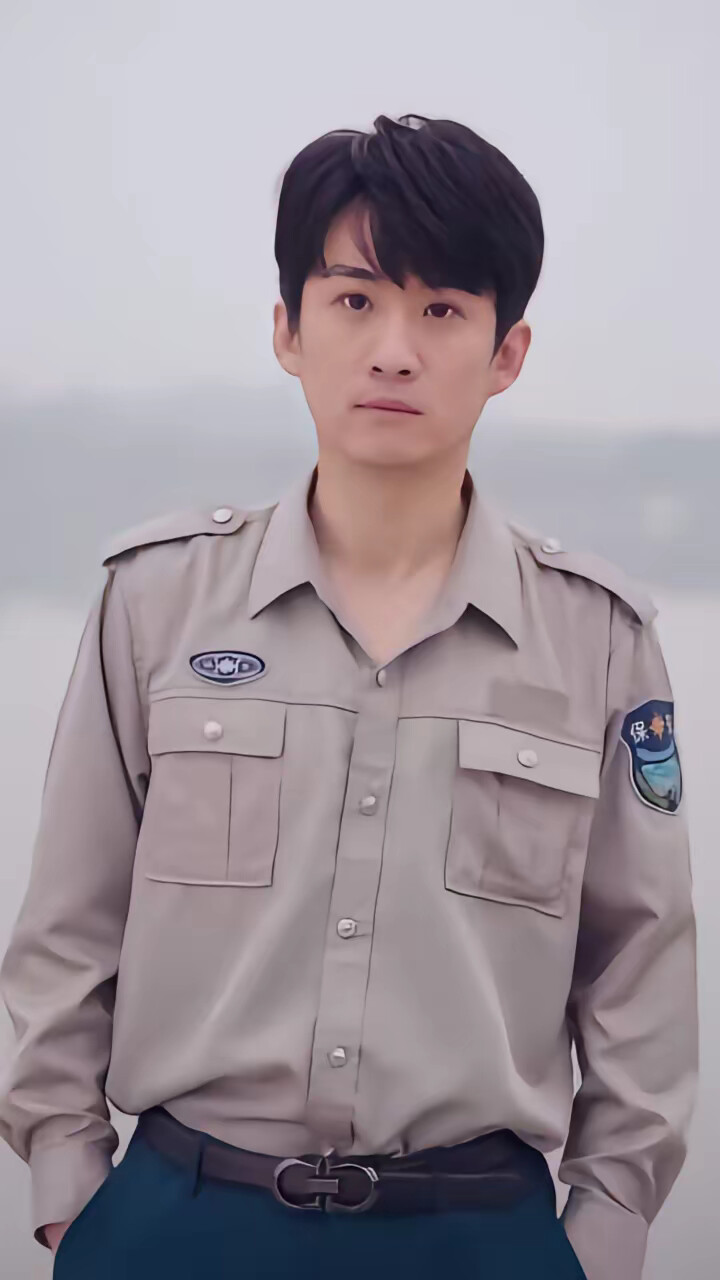 《早九晚五小保安》剧照