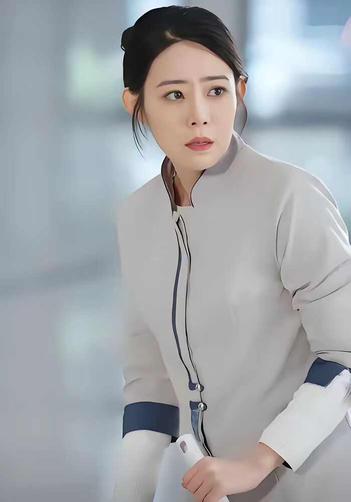 《离别十八载爱意终来迟》剧照