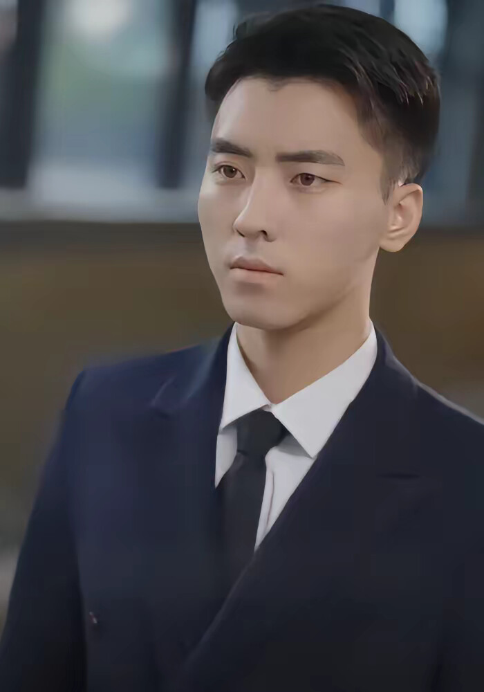 《裁员裁到吉祥物》剧照