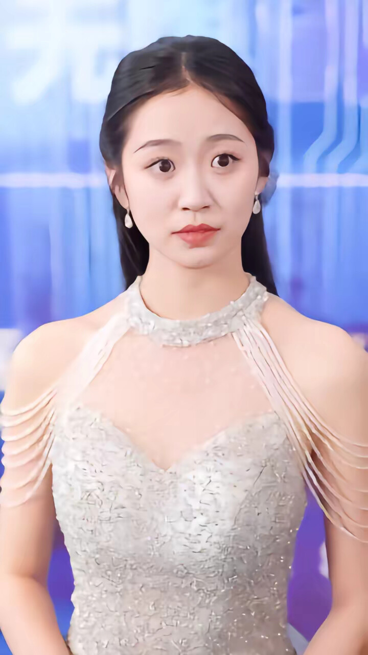 《别惹大小姐,她京都亲爸是女儿奴》剧照