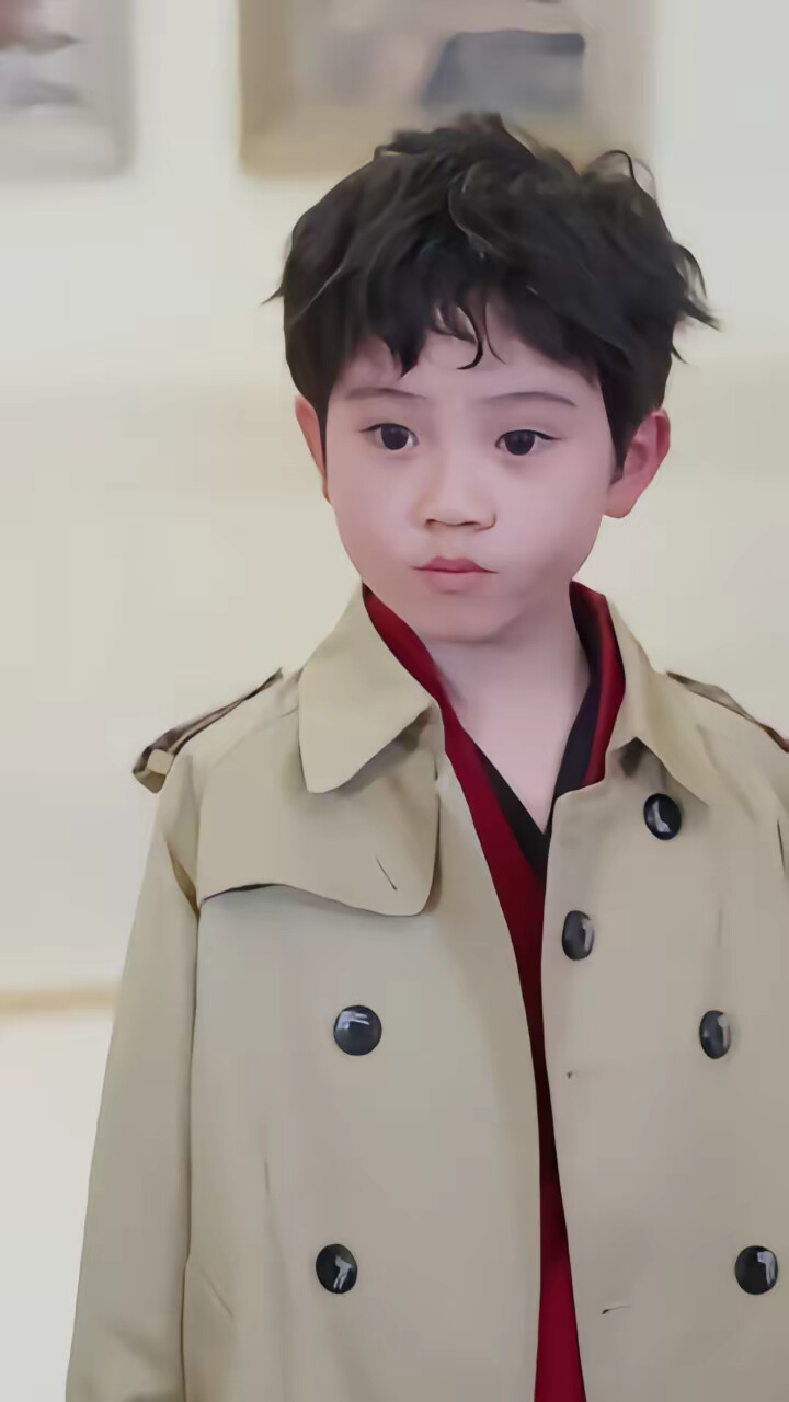 《夭寿了,她老公儿子是凤凰》剧照