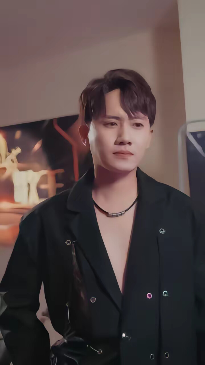 《分手后,歌坛天后要和我谈恋爱》剧照