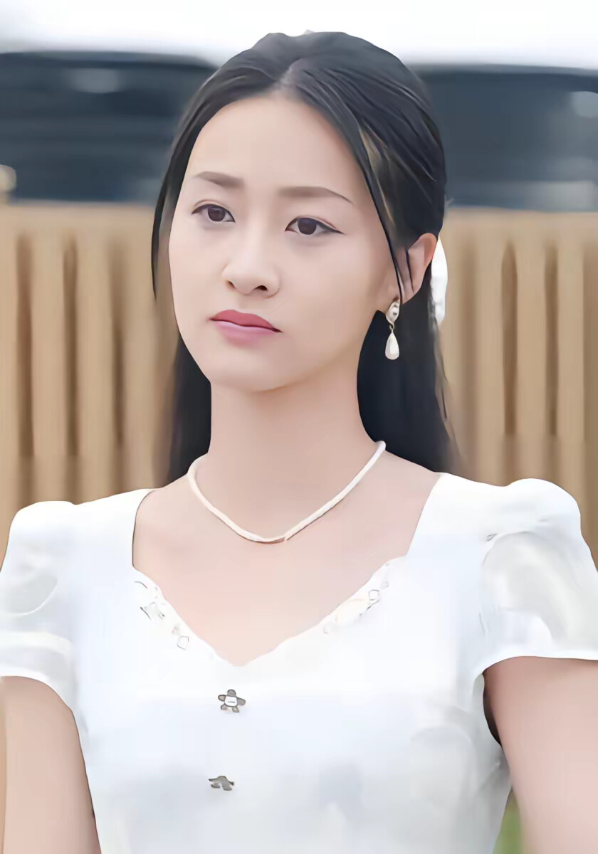 《错认镜中花》剧照