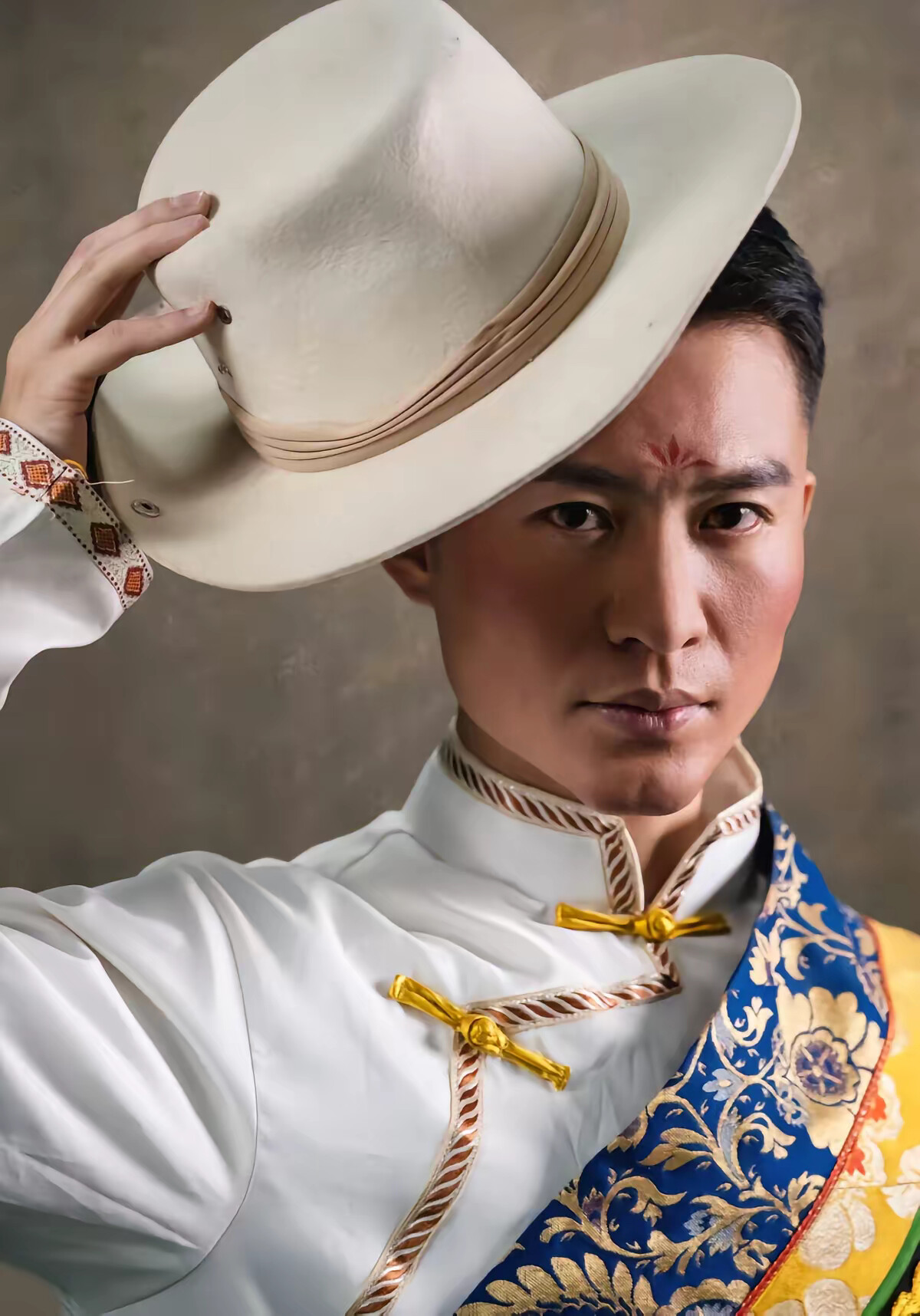 《藏医传说》剧照